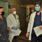 Pirmieji Plungės ligoninės medikai paskiepyti nuo Covid-19